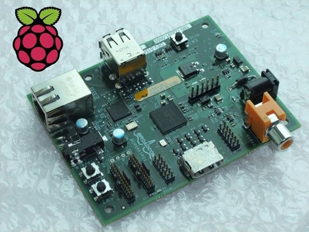 Prototyp Raspberry Pi modelu B